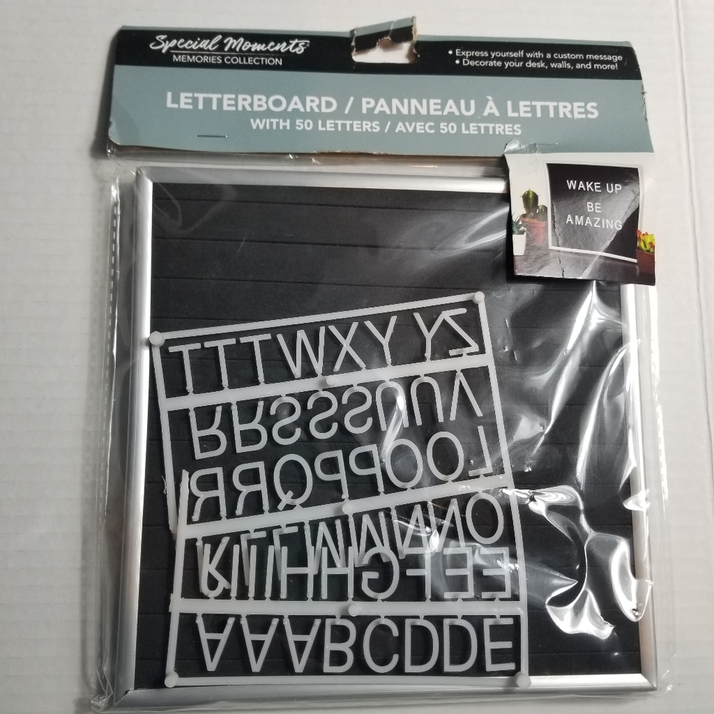 NEW IN PACKAGING SPECIAL MOMENTS LETTERBOARD